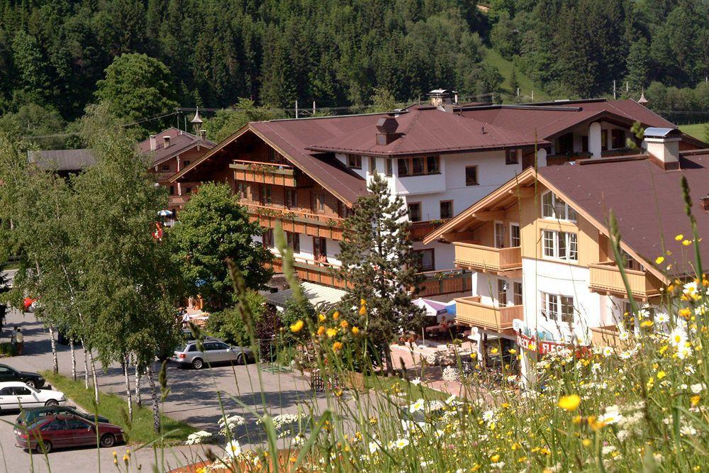 Sport Und Familienhotel Klausen Кірхберг Екстер'єр фото
